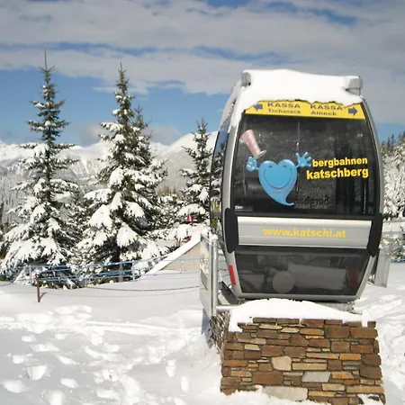 In St Michael Near Slopes, Cleaning Included